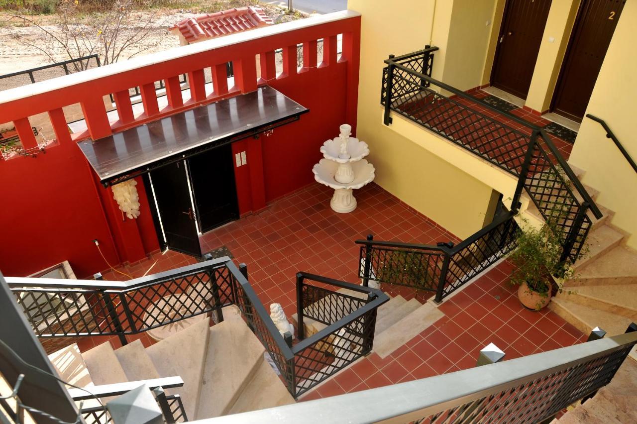 דירות קאלאבאקה Dominique Meteora House מראה חיצוני תמונה