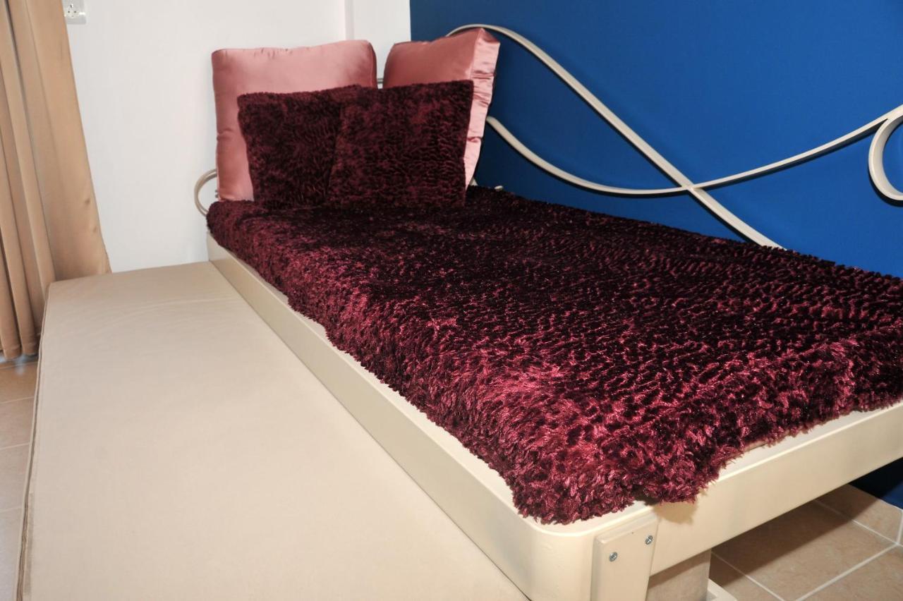 דירות קאלאבאקה Dominique Meteora House מראה חיצוני תמונה