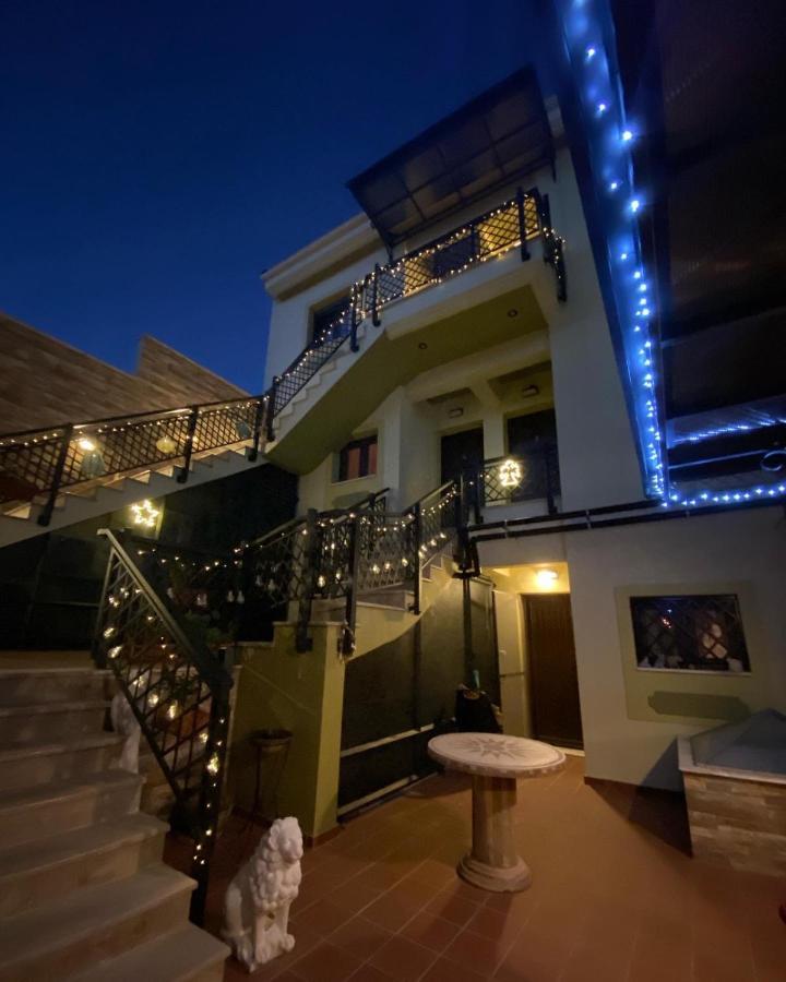 דירות קאלאבאקה Dominique Meteora House מראה חיצוני תמונה