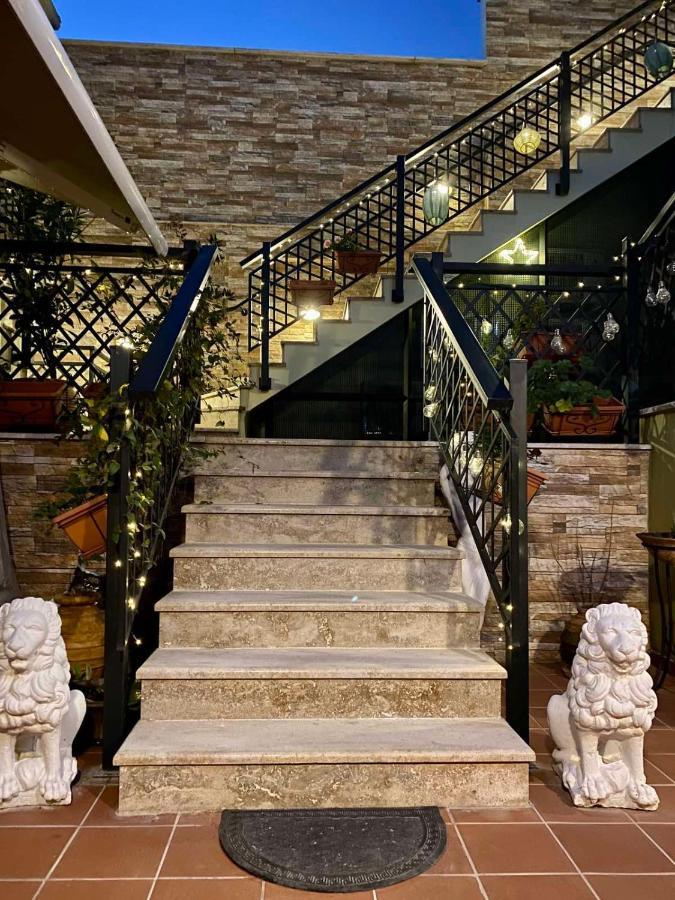 דירות קאלאבאקה Dominique Meteora House מראה חיצוני תמונה
