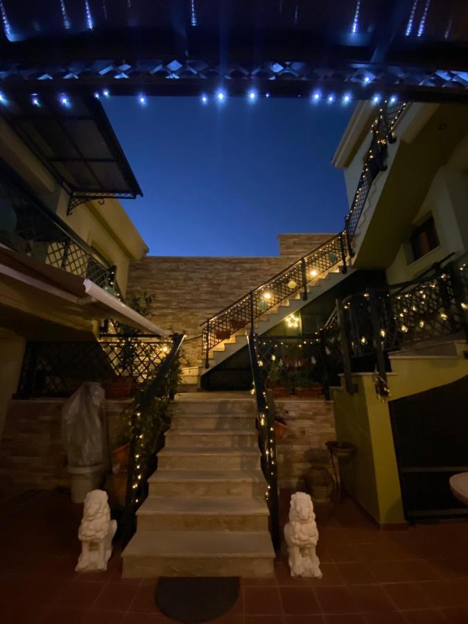 דירות קאלאבאקה Dominique Meteora House מראה חיצוני תמונה